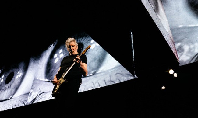 Roger Waters - This Is Not A Drill - Live From Prague