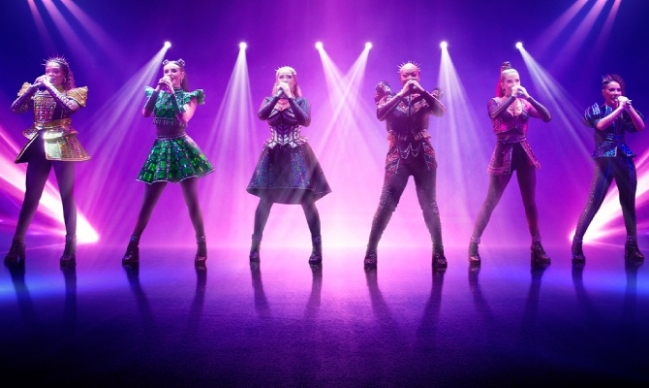 Six the Musical Live!